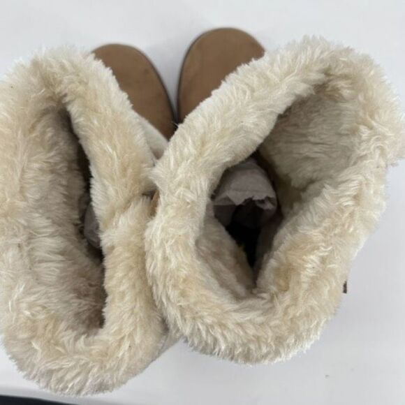 LNWOT Guess Women's Adlen Faux Fur Round Toe Ankle Boots Brown Tan Size 7 - Picture 7 of 11